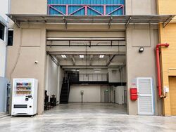 Civic Terrace Warehouse (D14), Warehouse #628238401